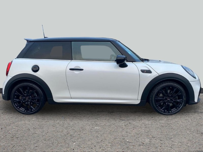 Used MINI Hatch 2023 for sale - 77417095: Photo 3