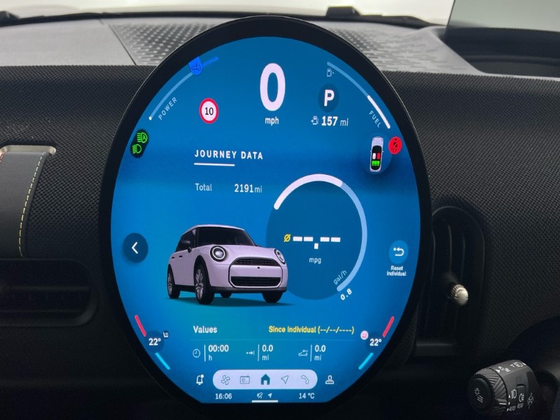 Used MINI Cooper 2024 for sale - 76980889: Photo 8