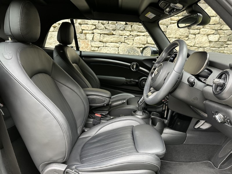 Used MINI Convertible 2023 for sale - 77532232: Photo 11