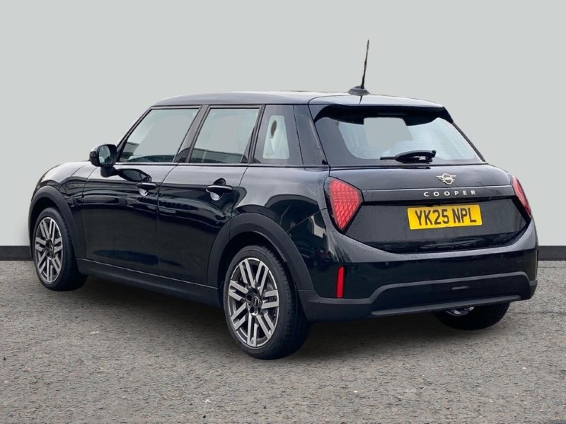 Used MINI Cooper 2025 for sale - 77504458: Photo 2