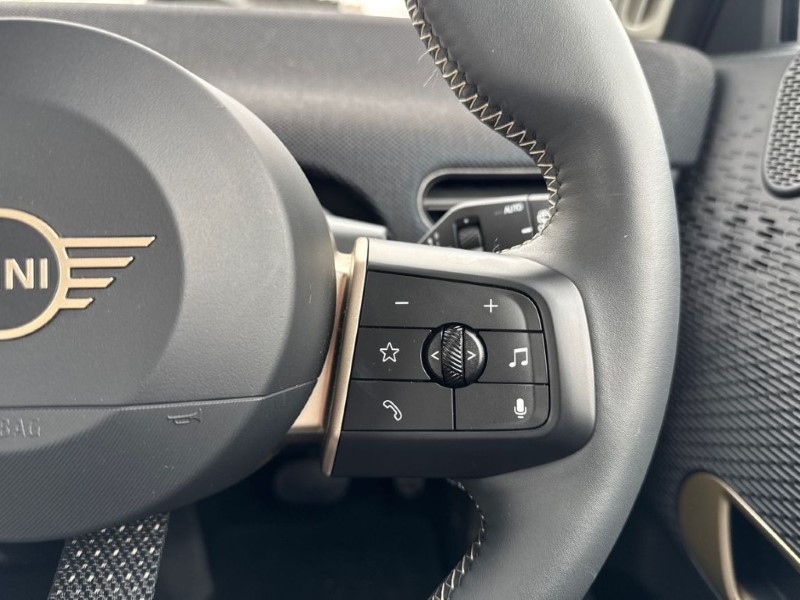 Used MINI Cooper 2024 for sale - 77830026: Photo 18