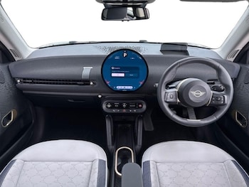 Used MINI Cooper 2024 for sale - 77830026: Photo