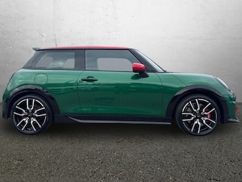 Used MINI Cooper 2024 for sale - 79802145: Photo