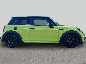 Used MINI Hatch 2022 for sale - 79186320: Photo