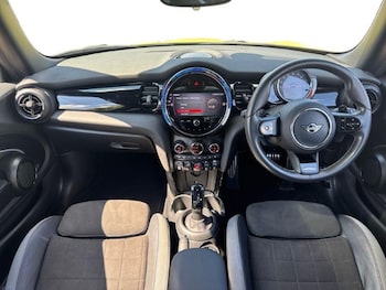 Used MINI Hatch 2022 for sale - 79186320: Photo
