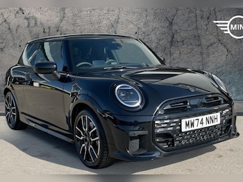 Used MINI Cooper 2024 for sale - 76981011: Photo