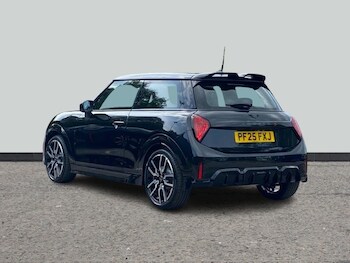 Used MINI Cooper 2025 for sale - 76982145: Photo