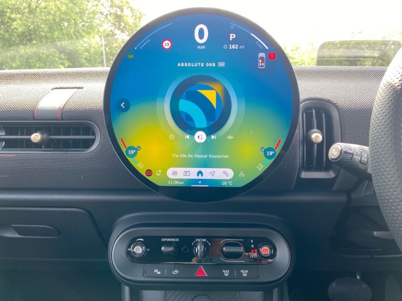 Used MINI Cooper 2025 for sale - 76982145: Photo 8