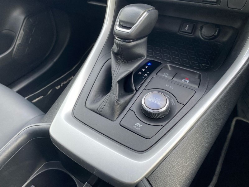 Used Toyota RAV4 2022 for sale - 76980905: Photo 10