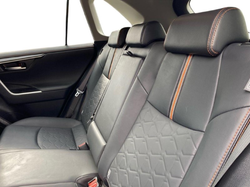 Used Toyota RAV4 2022 for sale - 76980905: Photo 12