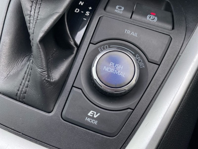 Used Toyota RAV4 2022 for sale - 76980905: Photo 19