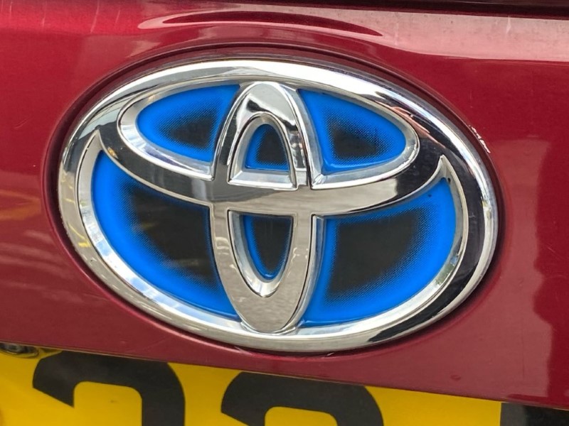 Used Toyota RAV4 2022 for sale - 76980905: Photo 44