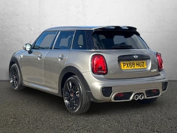 Used MINI Hatch 2019 for sale - 79798621: Photo