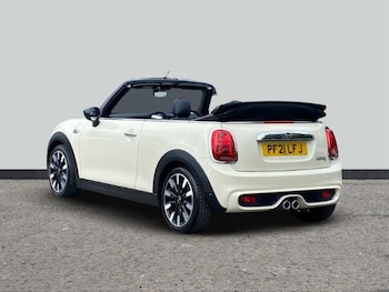 Used MINI Convertible 2021 for sale - 76981848: Photo