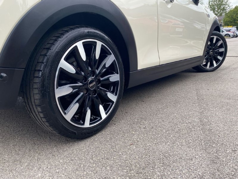 Used MINI Convertible 2021 for sale - 76981848: Photo 46