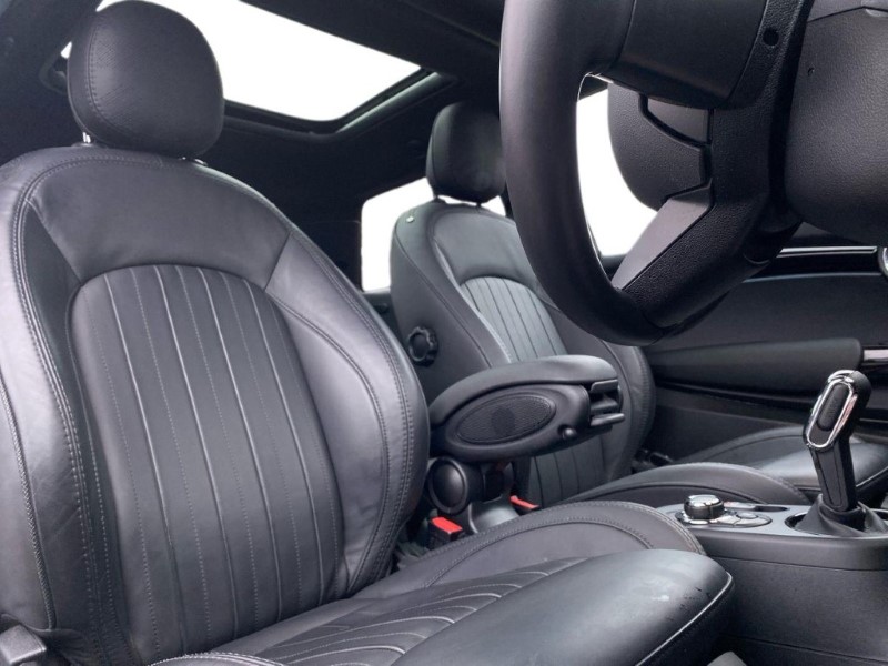 Used MINI Hatch 2024 for sale - 77545379: Photo 11