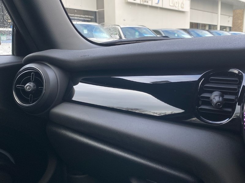 Used MINI Hatch 2022 for sale - 77607129: Photo 32