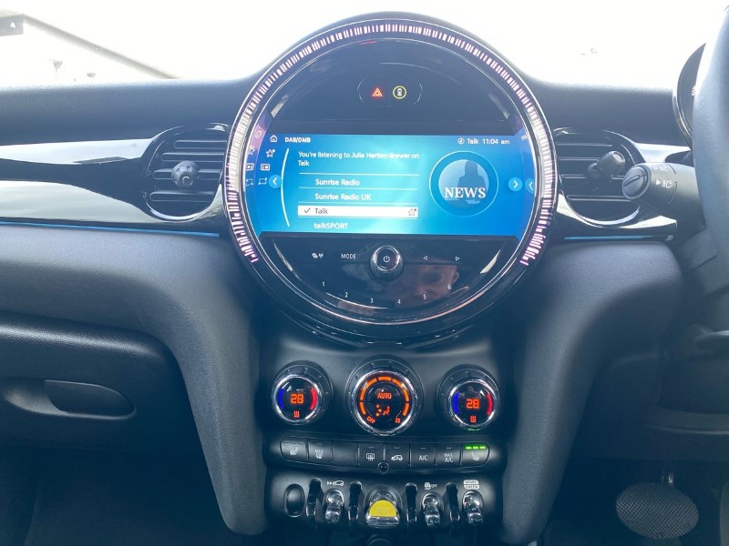 Used MINI Hatch 2022 for sale - 77607129: Photo 8