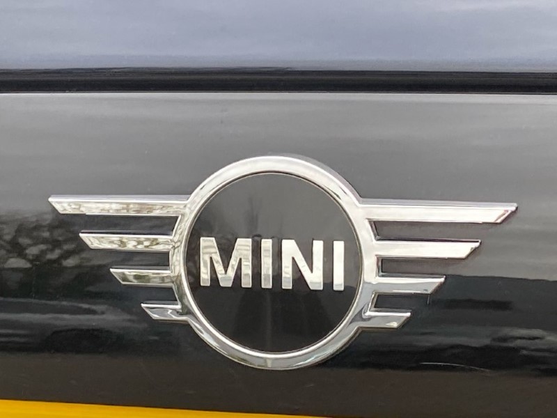 Used MINI Convertible 2021 for sale - 77762973: Photo 44