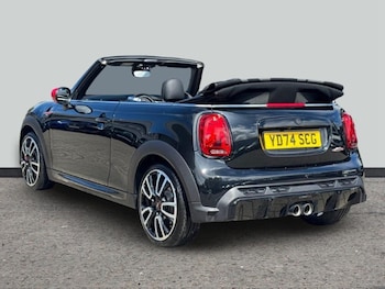 Used MINI Convertible 2024 for sale - 79456759: Photo