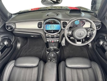 Used MINI Convertible 2024 for sale - 79456759: Photo