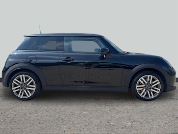Used MINI Cooper 2024 for sale - 79515657: Photo