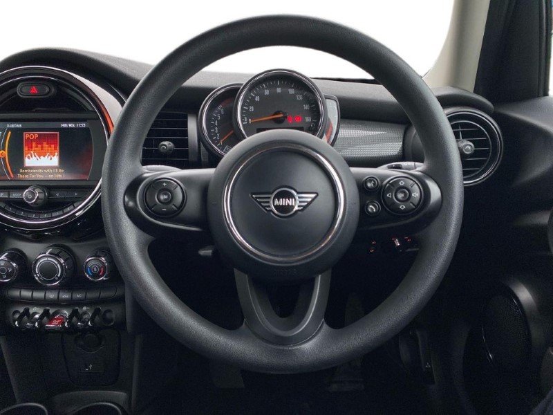 Used MINI Hatch 2020 for sale - 76983942: Photo 5