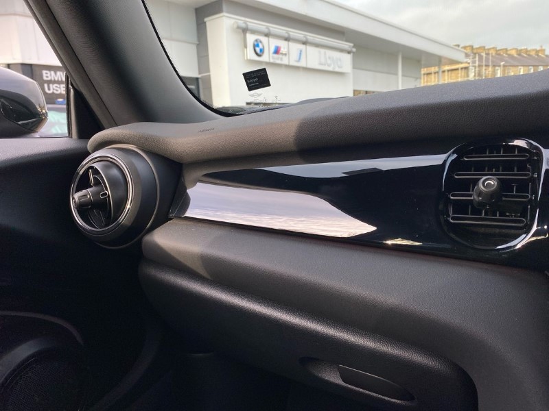 Used MINI Hatch 2022 for sale - 76982151: Photo 31