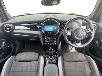 Used MINI Hatch 2023 for sale - 78542656: Photo