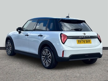 Used MINI Cooper 2024 for sale - 78568613: Photo