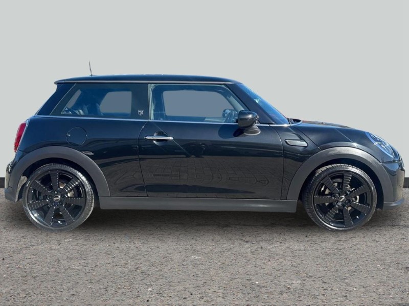 Used MINI Hatch 2023 for sale - 77918144: Photo 3