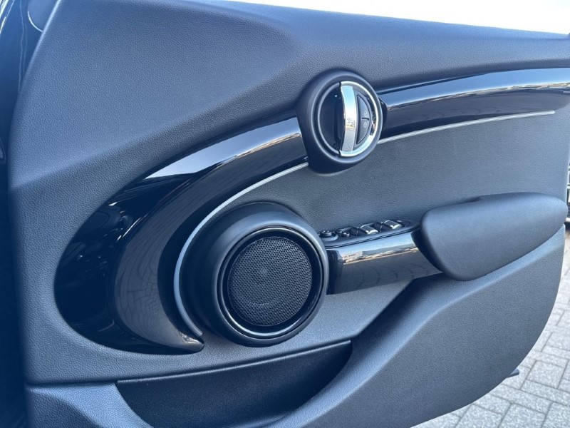 Used MINI Hatch 2022 for sale - 77930989: Photo 21