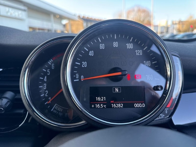 Used MINI Hatch 2022 for sale - 77930989: Photo 9