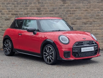 Used MINI Cooper 2024 for sale - 76981255: Photo