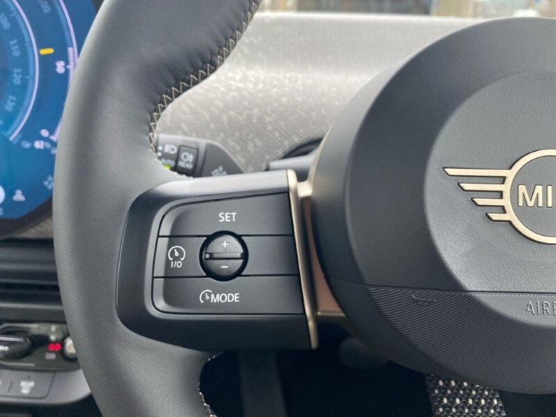 Used MINI Cooper 2025 for sale - 77504475: Photo 17