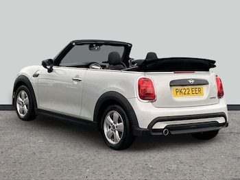 Used MINI Convertible 2022 for sale - 76981277: Photo