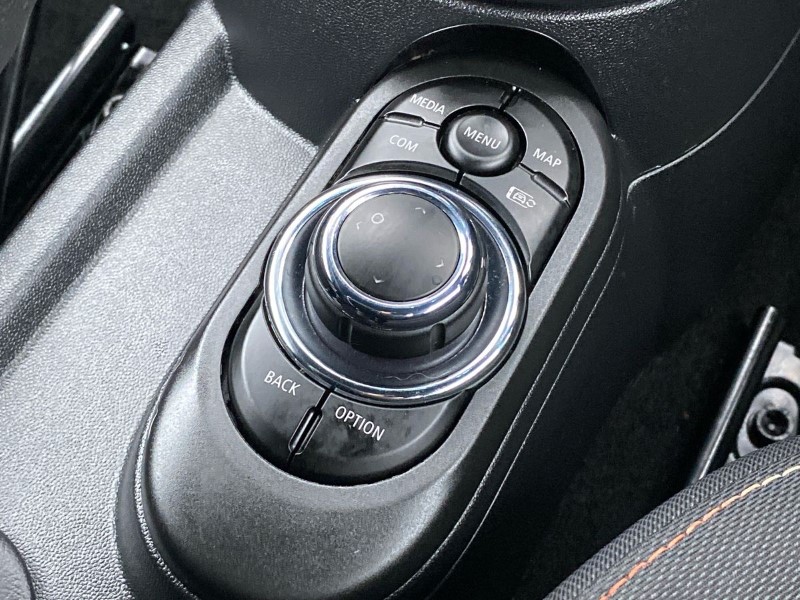 Used MINI Convertible 2022 for sale - 76981277: Photo 32