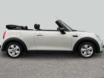 Used MINI Convertible 2022 for sale - 76981277: Photo