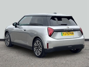 Used MINI Cooper 2026 for sale - 79322393: Photo