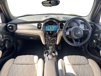 Used MINI Hatch 2023 for sale - 78552312: Photo