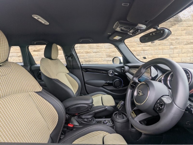 Used MINI Hatch 2022 for sale - 76981055: Photo 11