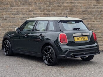 Used MINI Hatch 2022 for sale - 76981055: Photo