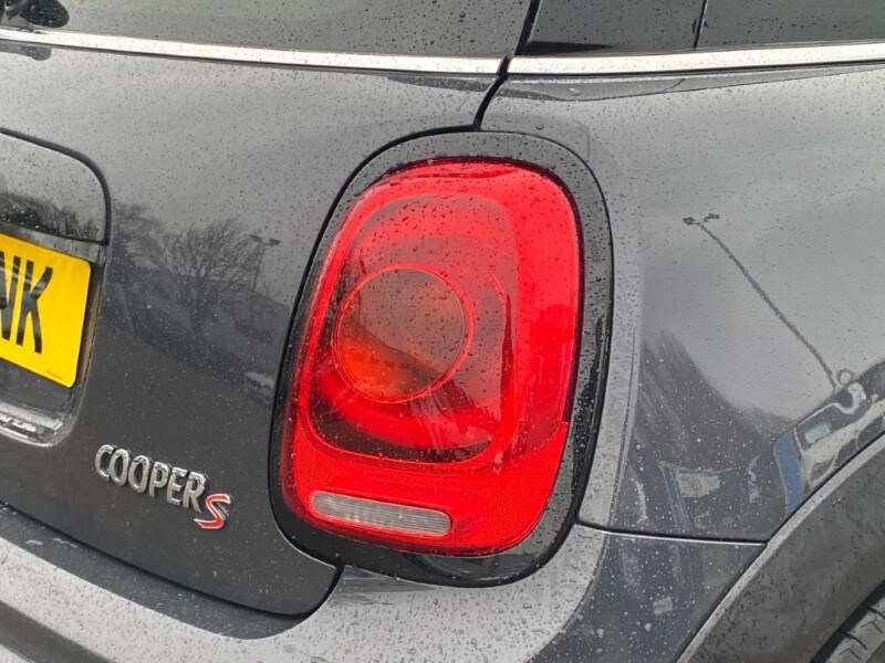 Used MINI Hatch 2018 for sale - 77339580: Photo 42