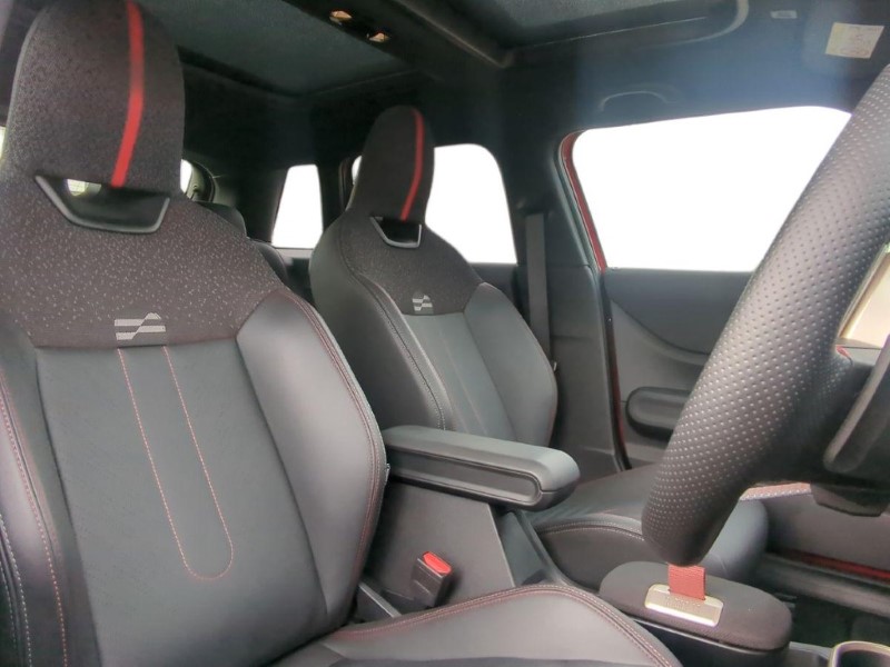 Used MINI Cooper 2024 for sale - 76980794: Photo 11