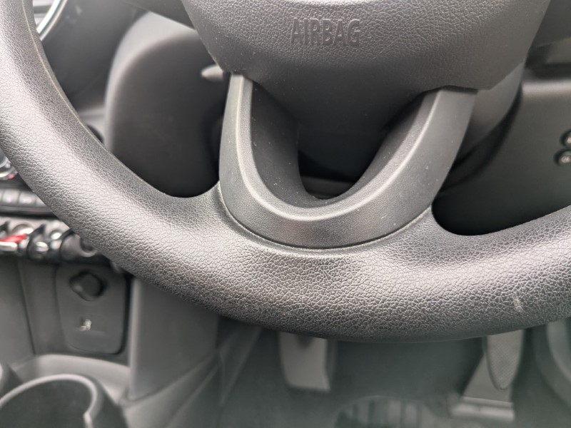 Used MINI Convertible 2019 for sale - 77367145: Photo 33