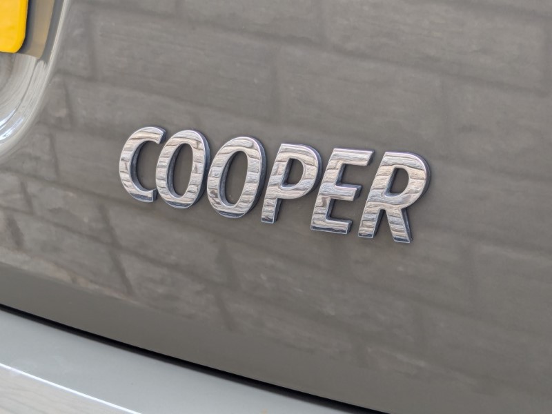 Used MINI Convertible 2019 for sale - 77367145: Photo 41