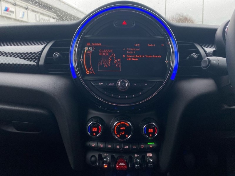 Used MINI Hatch 2018 for sale - 77707081: Photo 8