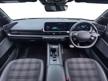 Used Hyundai IONIQ 6 2023 for sale - 79071181: Photo