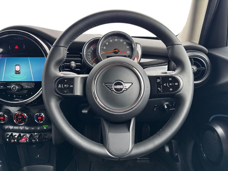 Used MINI Hatch 2022 for sale - 77903444: Photo 5