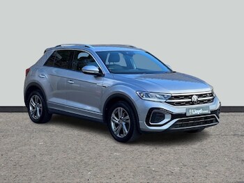 Used Volkswagen T-Roc 2023 for sale - 76981231: Photo